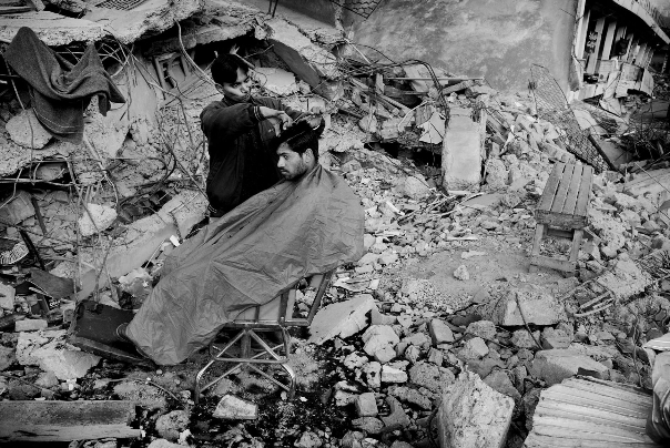 عکس از مجموعه زلزله بم و زلزله پاکستان، جان گراروپ