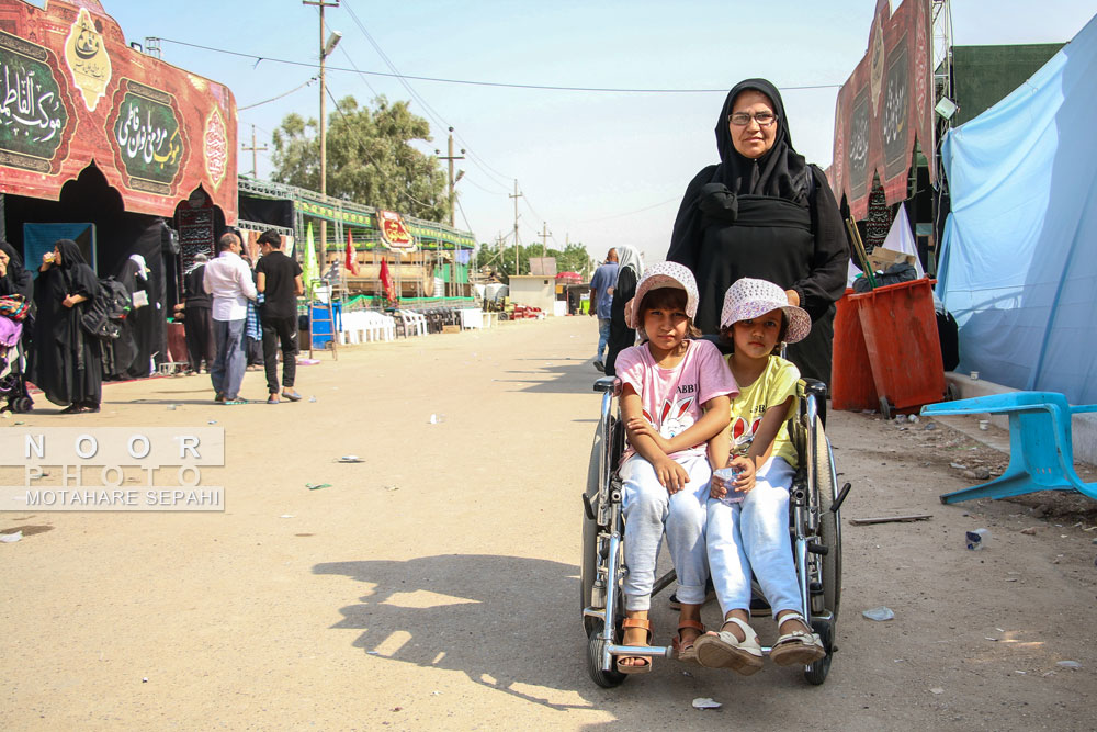 خدمات رسانی موکب ها به زائران اربعین حسینی