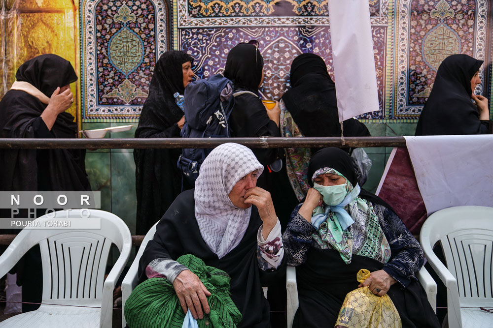 زائران حسینی در نجف