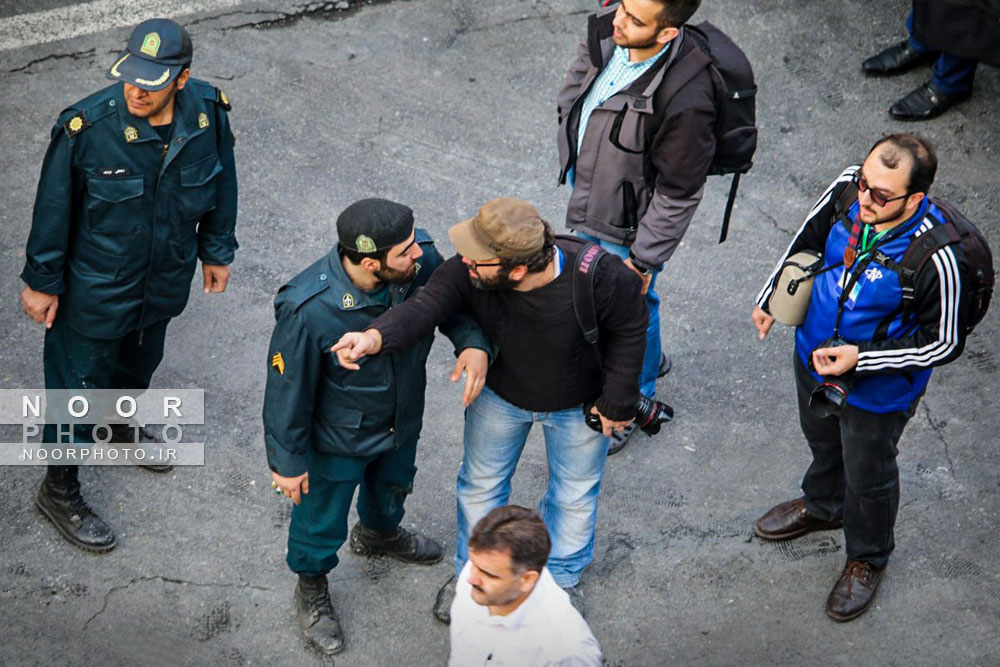 بازداشت عکاس خبری