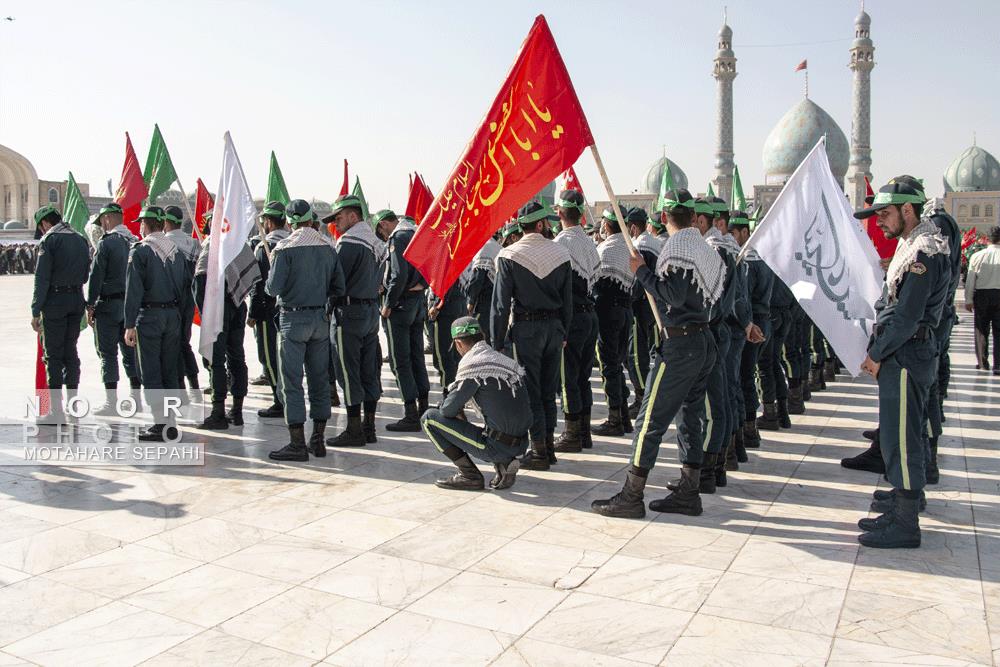 مراسم صبحگاه مشترک نیروهای مسلح در مسجد مقدس جمکران
