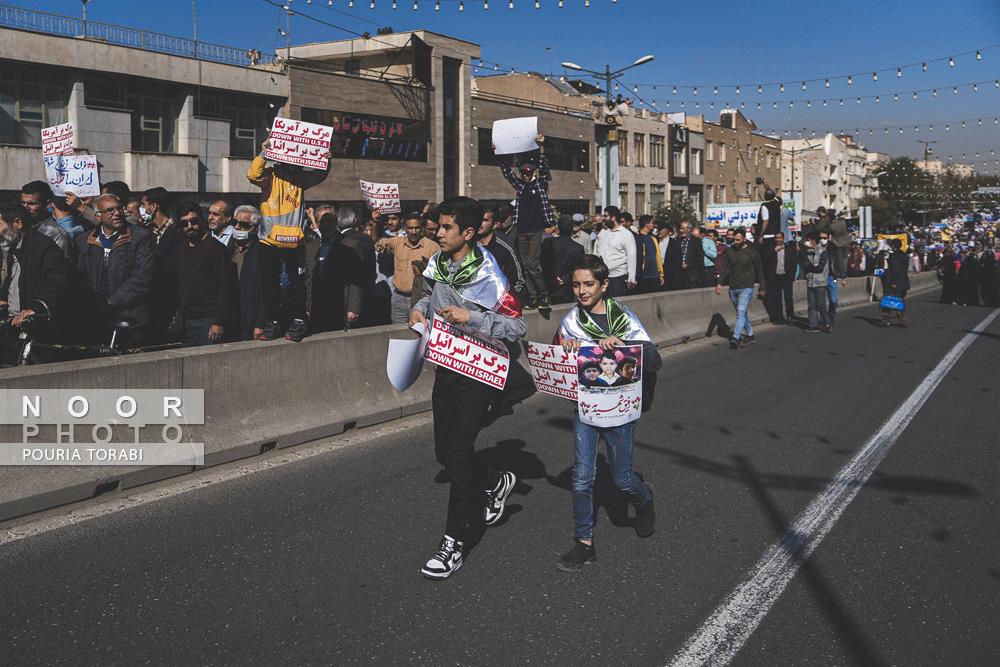 راهپیمایی 13 آبان 1401 در قزوین