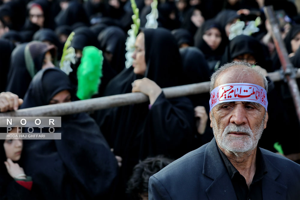 تشییع و خاکسپاری شهید گمنام در بوستان شهدای آذرقم