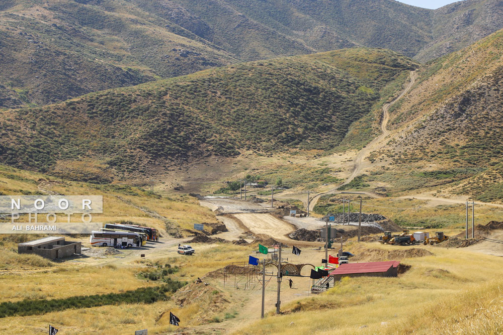 کاروان راهیان نور استان قم در مناطق عملیاتی غرب کشور