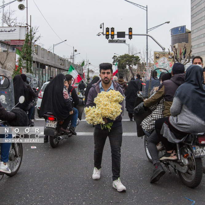 راهپیمایی 22 بهمن در تهران