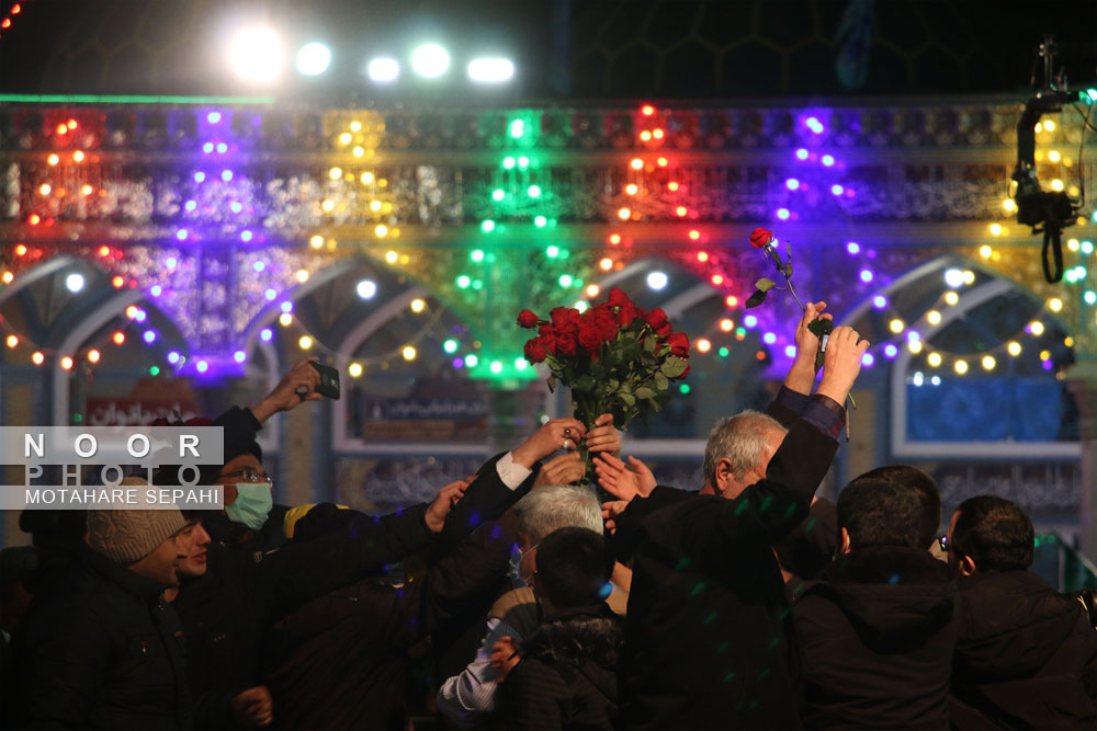 مسجد جمکران در شب نیمه شعبان