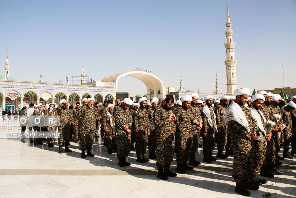 مراسم صبحگاه مشترک نیروهای مسلح در مسجد مقدس جمکران