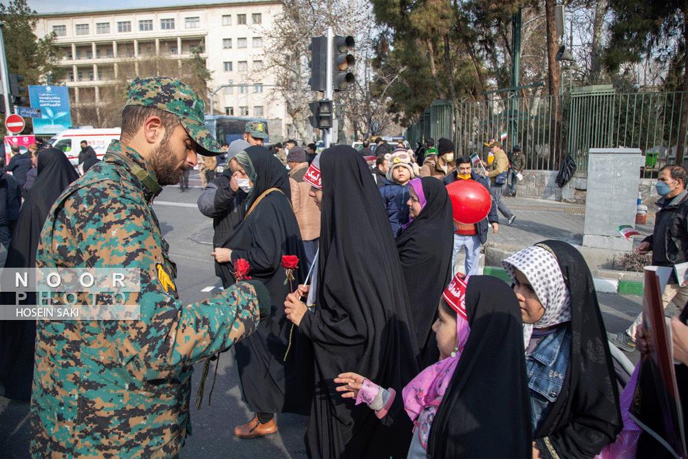 راهپیمایی 22 بهمن در تهران