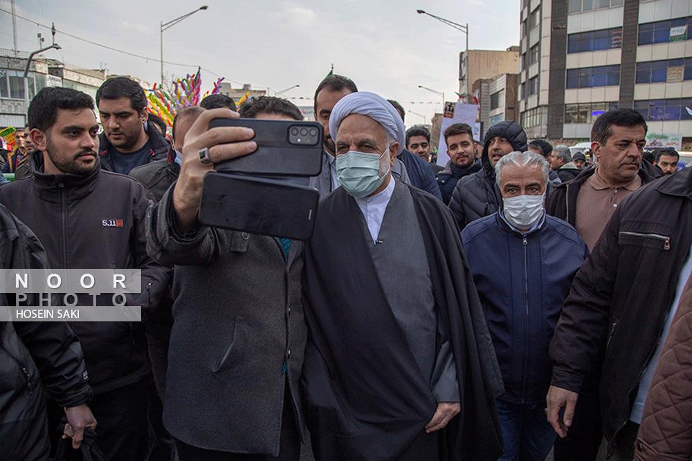 راهپیمایی 22 بهمن در تهران