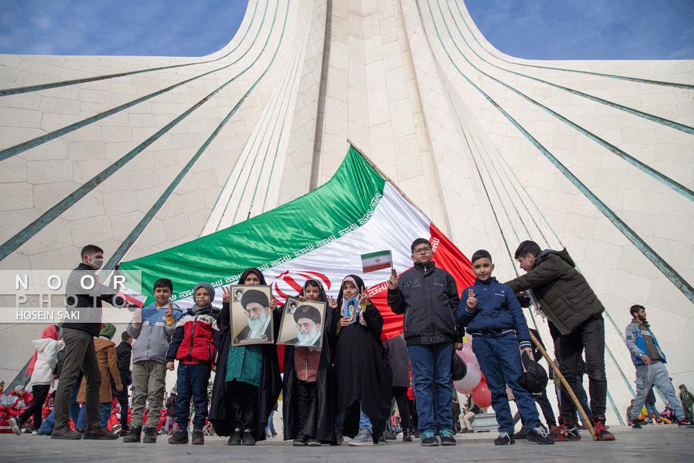 راهپیمایی 22 بهمن در تهران