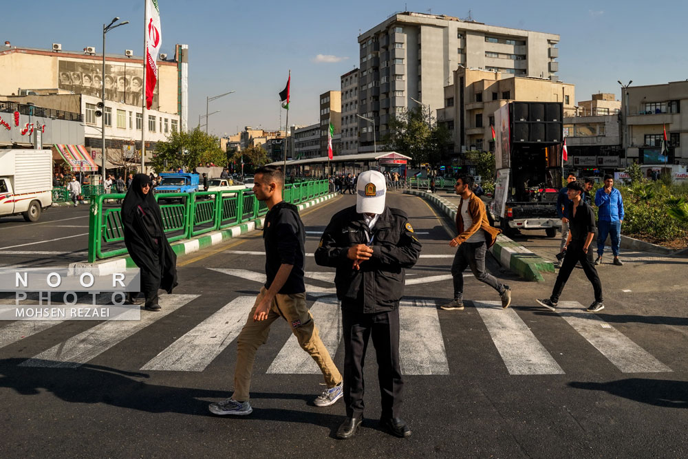 راهپیمایی مردم تهران در حمایت از کودکان و زنان مظلوم غزه