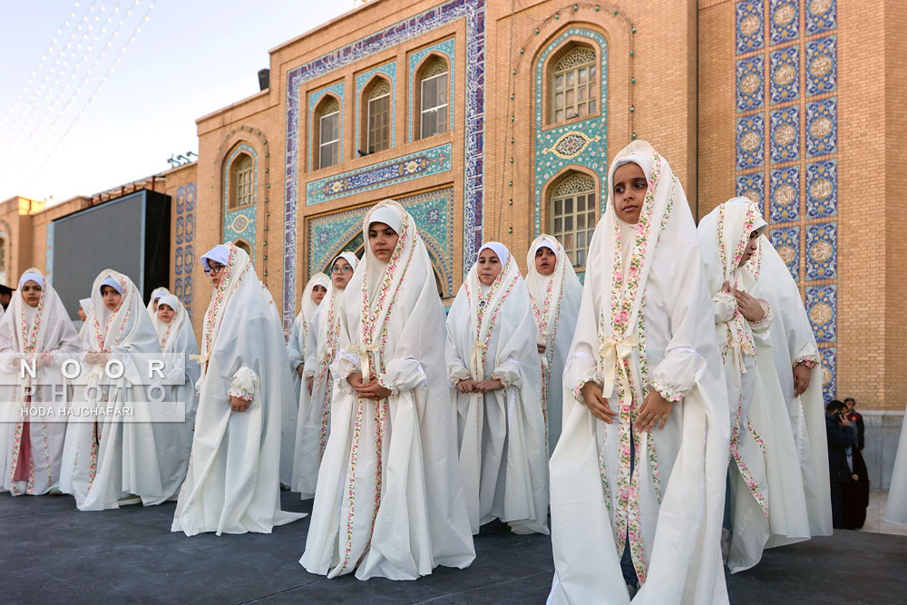 رونمایی سرود «فرمانده مهدی» در صحن مسجد جمکران