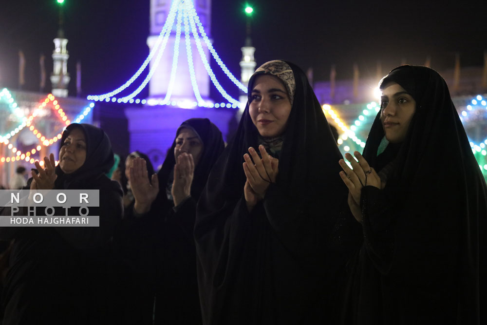 جشن شب نیمه شعبان در مسجد جمکران