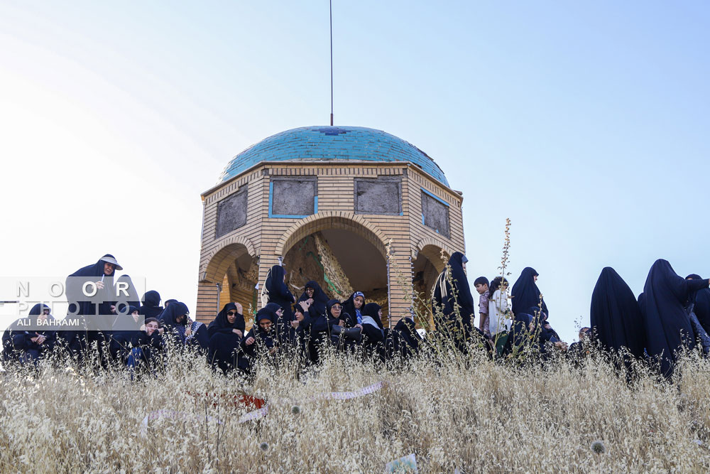 کاروان راهیان نور استان قم در مناطق عملیاتی غرب کشور