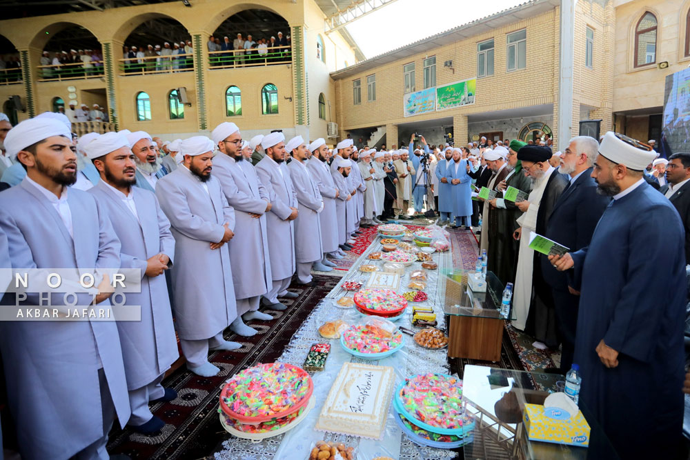 مراسم عمامه گذاری و بیست و پنجمین جشن فارغ التحصیلی طلاب مدرسه علوم دینی ربانیه چنارلی