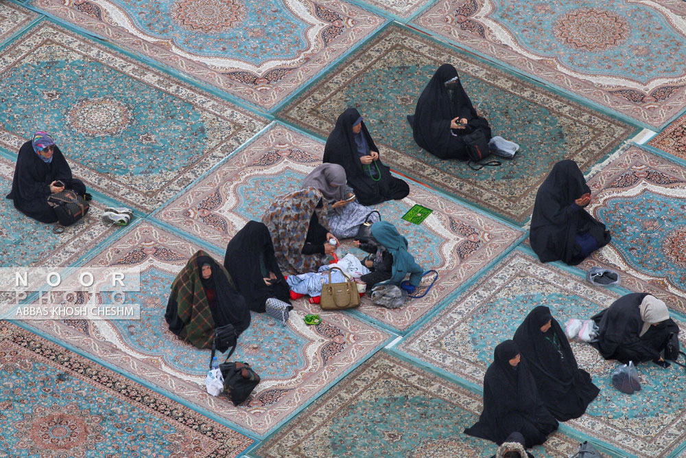 جشن میلاد امام مهدی (عج) در مسجد جمکران