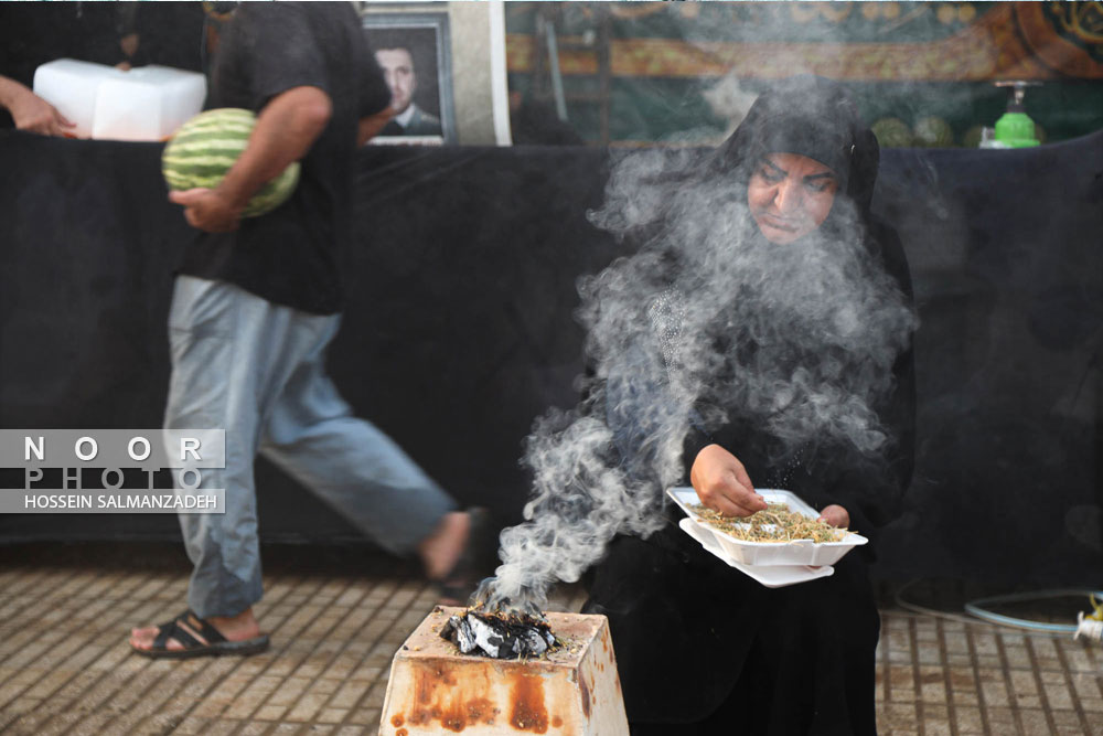 عبور زائران اربعین حسینی از مرز چذابه . ایلام . خسروی