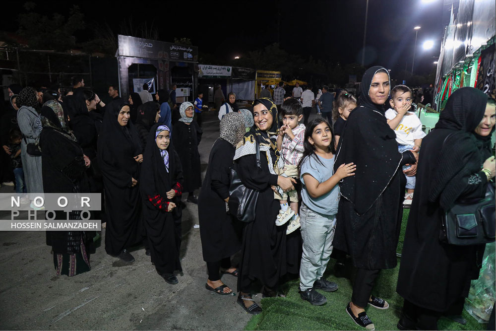 عبور زائران اربعین حسینی از مرز تمرچین