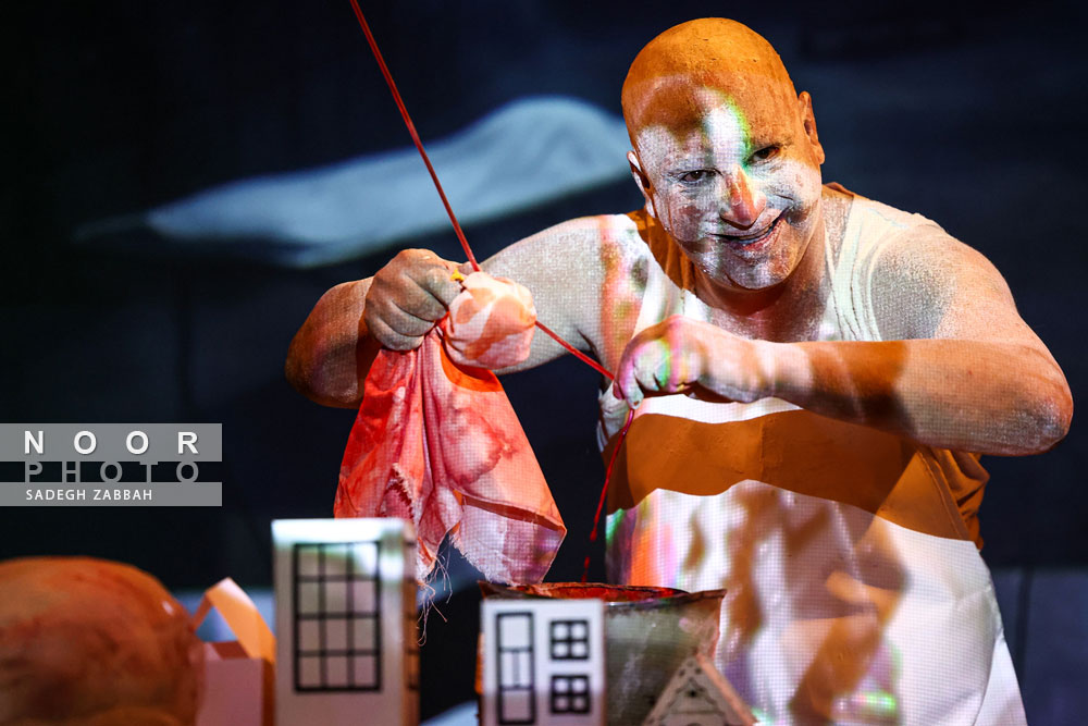 اجرای نمایش مانتیکور