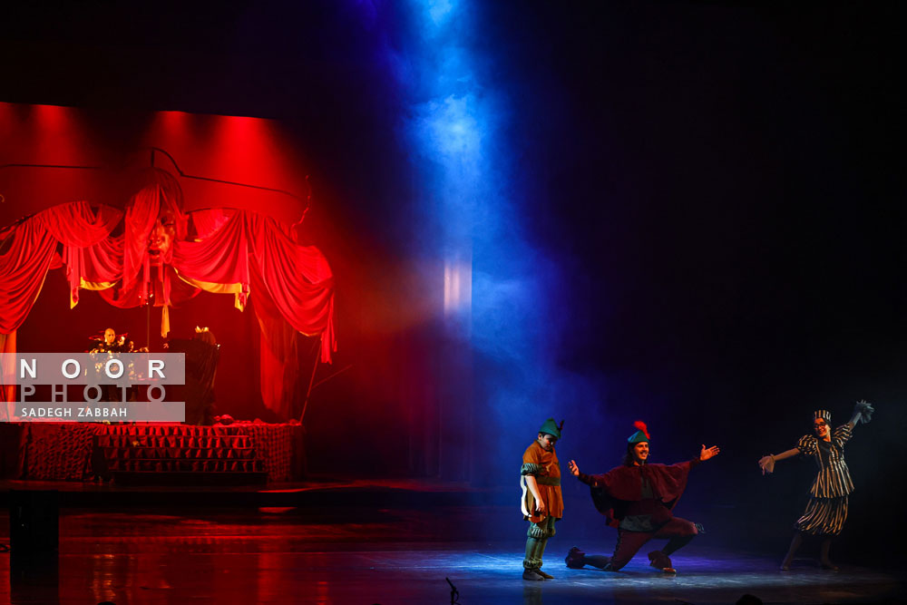 نمایش موزیکال «رابین هود»