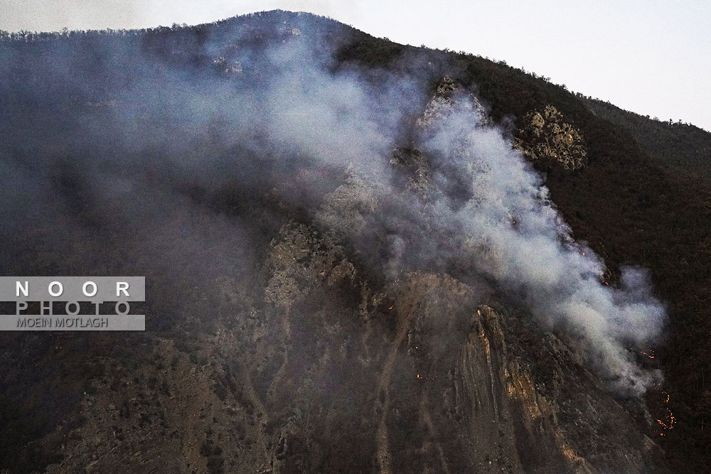 اطفای حریق هوایی در جنگل‌های توسکستان