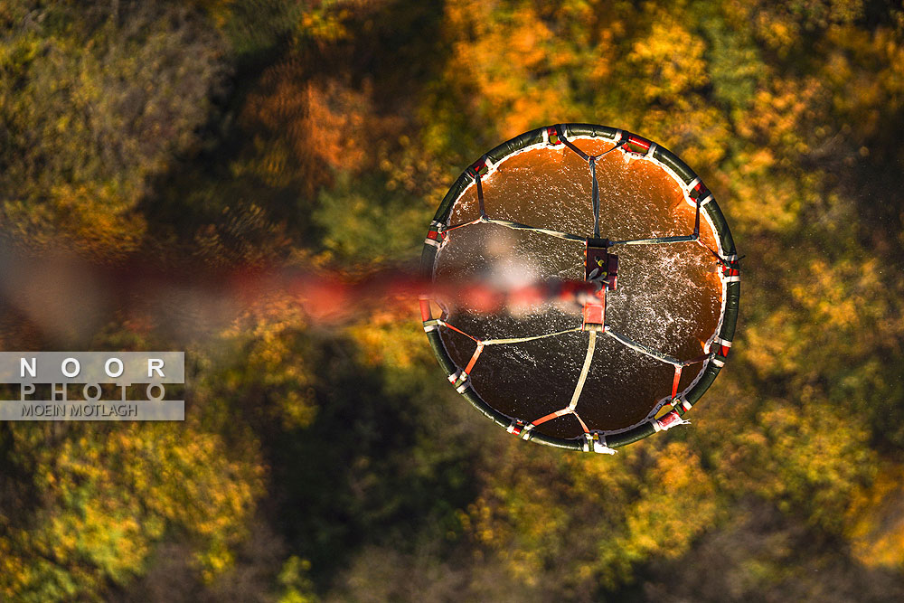 اطفای حریق هوایی در جنگل‌های توسکستان