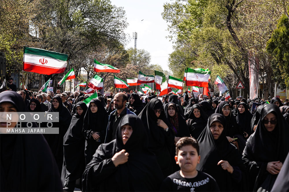 تشییع پیکر 6 شهید حملات آمریکایی و صهیونی به تبریز