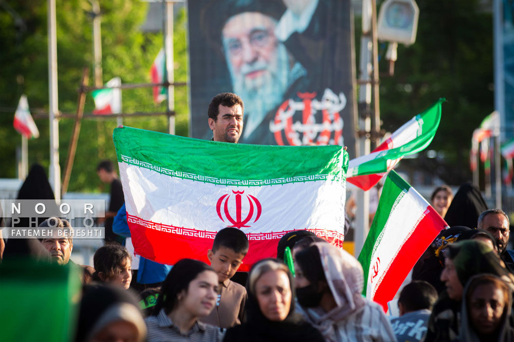 تجمع مردمی اقوام لک، لر و کرد در دفاع از ایران