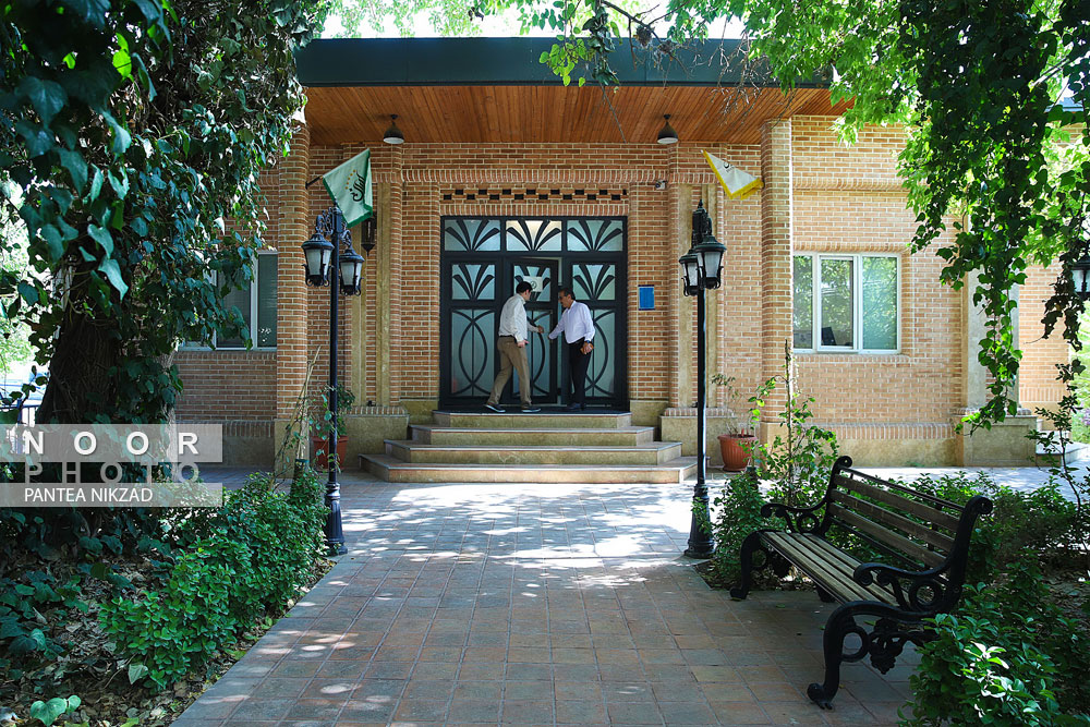 خدمات نظافتی شرکت بن ریل قطارهای مسافری