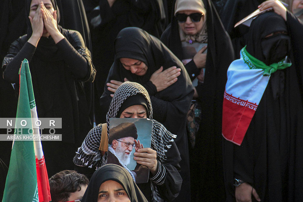 اقامه نماز و تشییع پیکر رهبر شهید انقلاب در قم