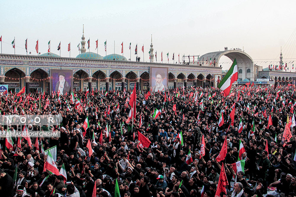 اقامه نماز و تشییع پیکر رهبر شهید انقلاب در قم