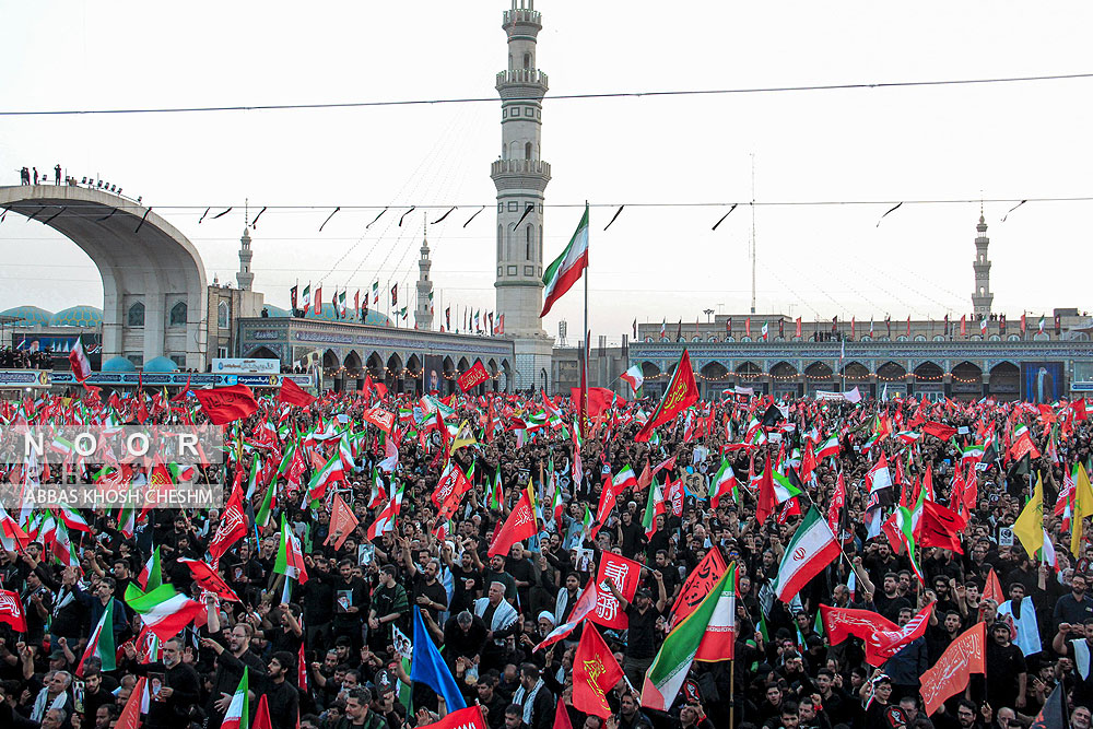 اقامه نماز و تشییع پیکر رهبر شهید انقلاب در قم