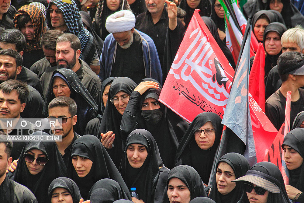 تشییع پیکر رهبر شهید انقلاب در قم