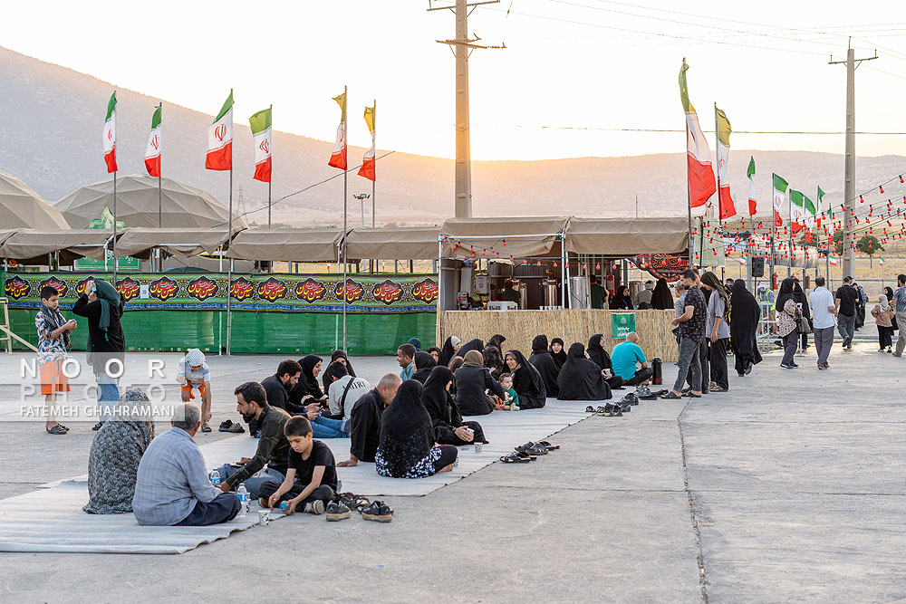 عبور زائران اربعین حسینی از ایلام