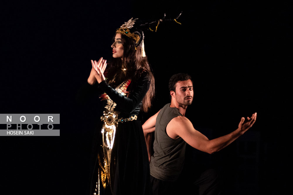نمایش افسانه شاماران