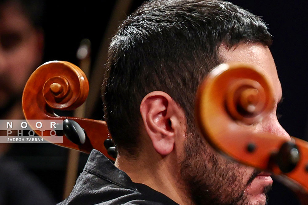 ارکستر%20سمفونیک%20تهران%20با%20اجرای%20آثار%20مندلسون%20و%20تفضلی