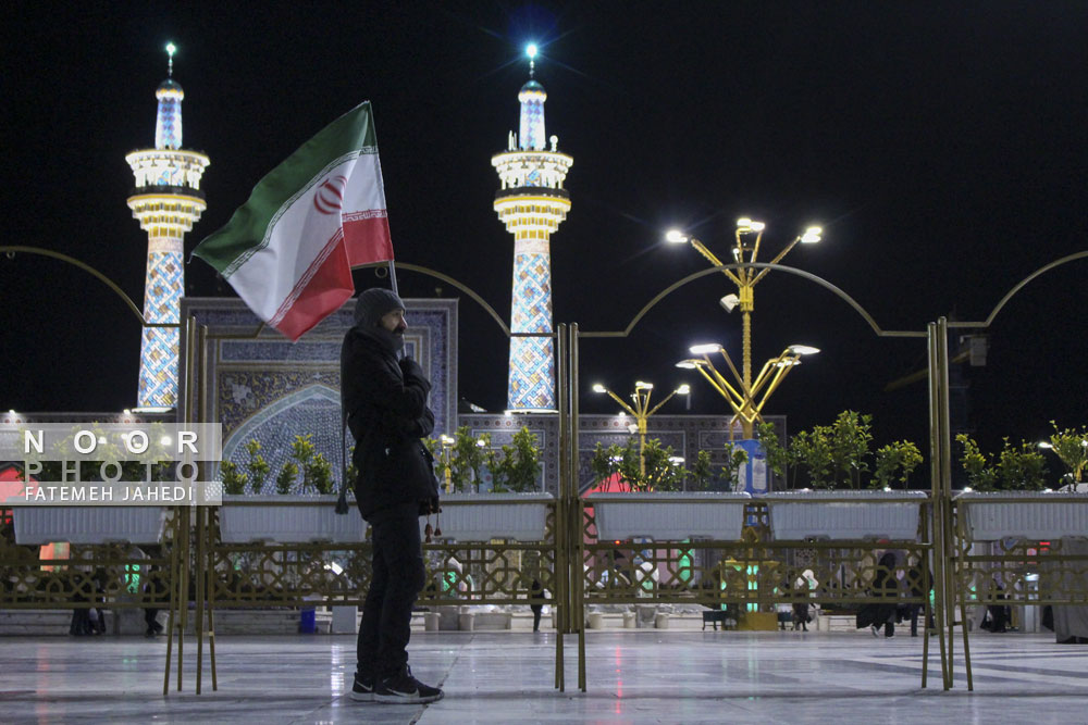 مراسم%20احیای%20شب%20بیست%20و%20سوم%20ماه%20رمضان%20در%20حرم%20مطهر%20امام%20رضا%20(ع)